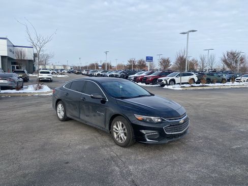 Used 2016 Chevrolet Malibu LT image 12