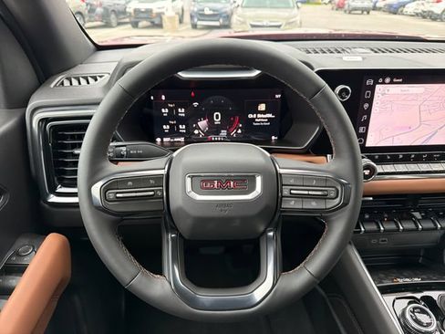 New 2026 GMC Canyon AT4 w/ Technology Plus Package AWD/4WD image 10