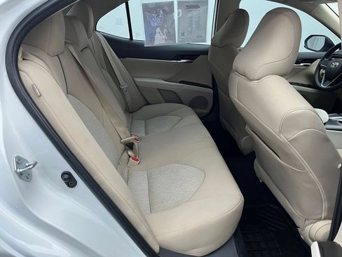 Used 2023 Toyota Camry LE FWD image 39