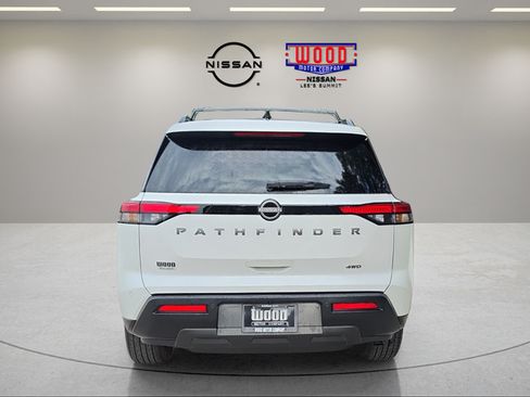 Certified 2026 Nissan Pathfinder SV AWD/4WD image 3