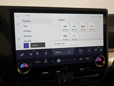 Used 2024 Lexus GX 550 w/ Accessory Package (2T) image 27