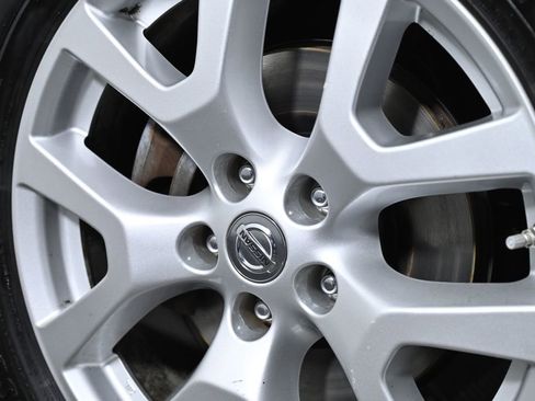 Used 2013 Nissan Rogue SL image 33