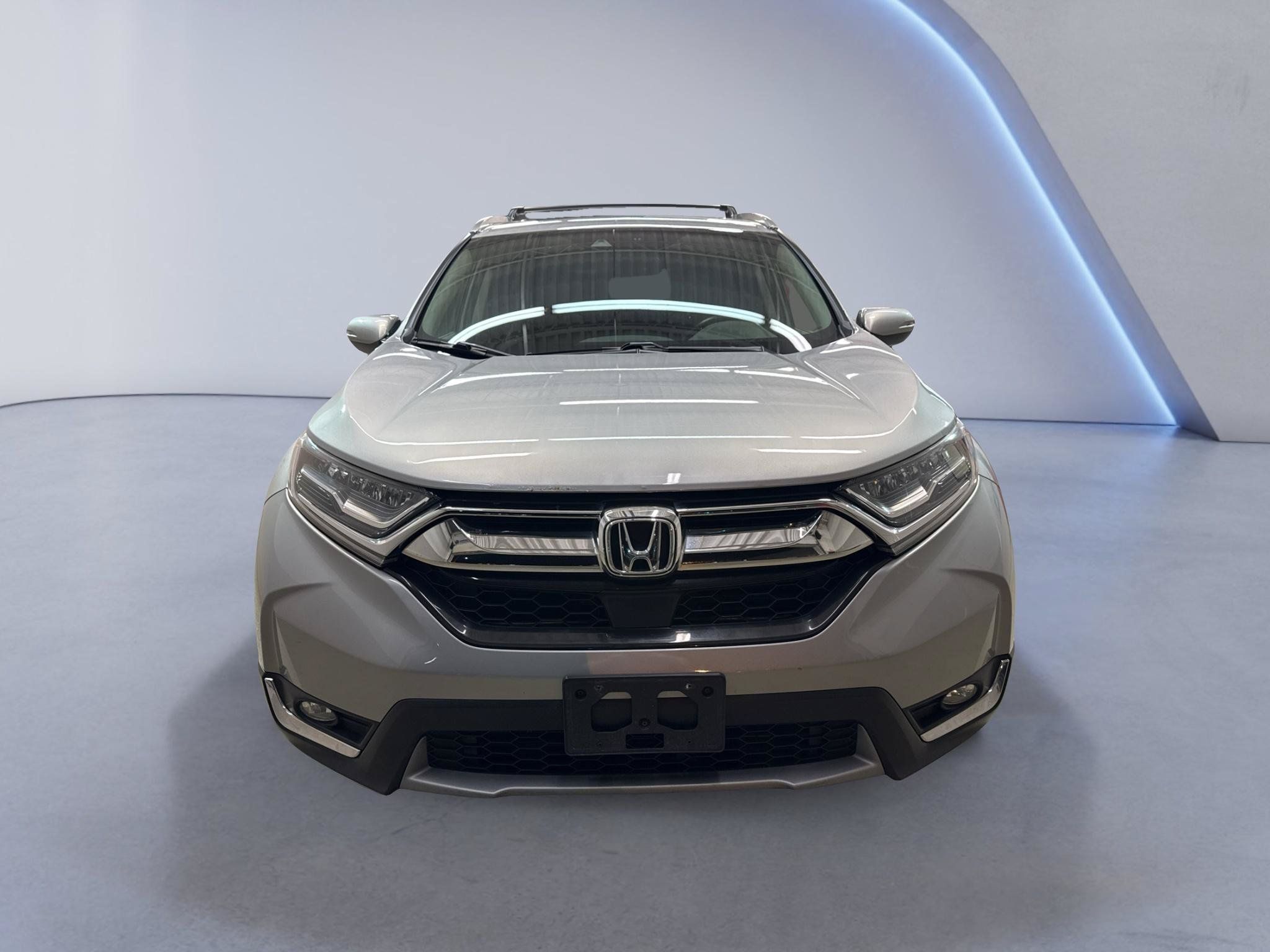Used 2017 Honda CR-V Touring image 2