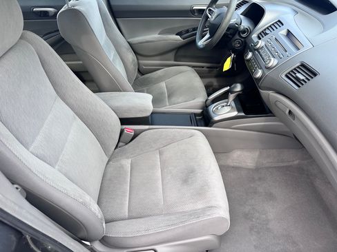 Used 2010 Honda Civic LX image 9