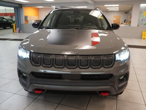 Used 2022 Jeep Compass Trailhawk w/ Sun and Sound Group AWD/4WD image 15