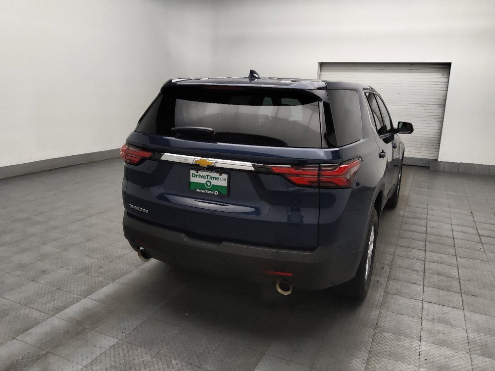 Used 2022 Chevrolet Traverse LS FWD image 7