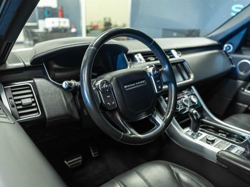 Used 2016 Land Rover Range Rover Sport Supercharged AWD/4WD image 10
