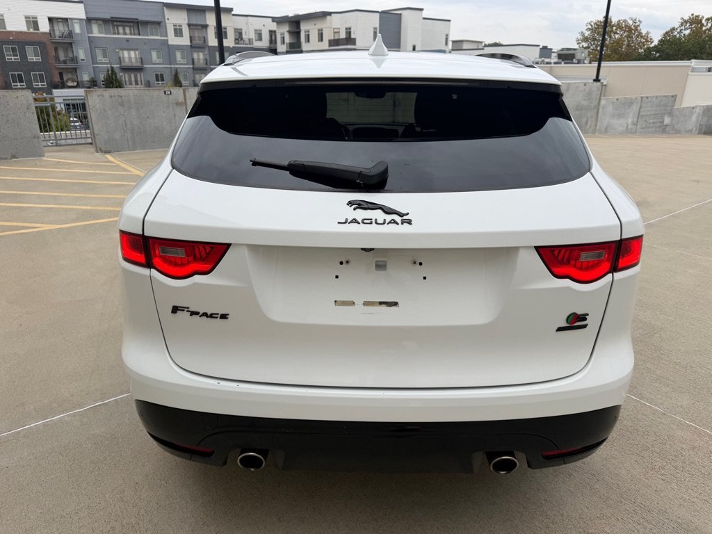 Used 2019 Jaguar F-PACE S AWD/4WD image 4
