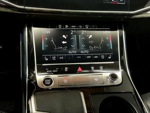 Used 2022 Audi Q7 3.0T Prestige image 34