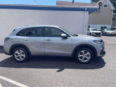 Used 2024 Honda HR-V LX image 4