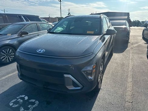 Used 2024 Hyundai Kona SEL AWD/4WD image 1