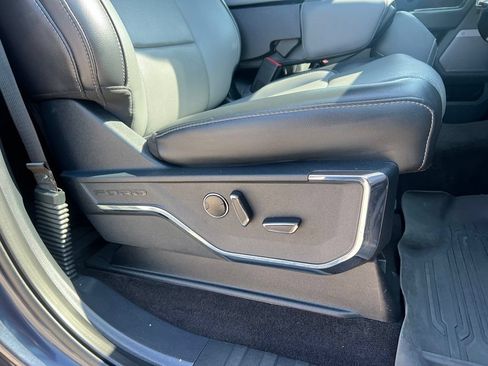 Used 2021 Ford F150 Lariat AWD/4WD image 23