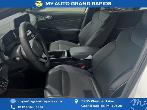 Used 2023 Volkswagen ID.4 Pro S AWD/4WD image 6