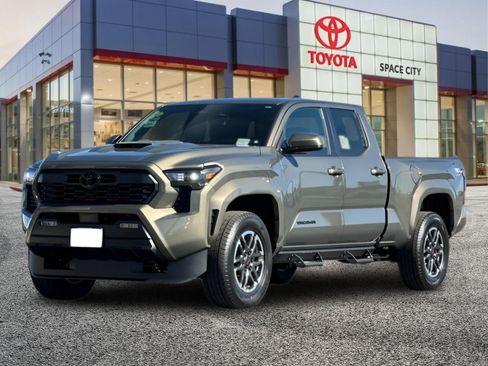 New 2026 Toyota Tacoma TRD Sport AWD/4WD image 2