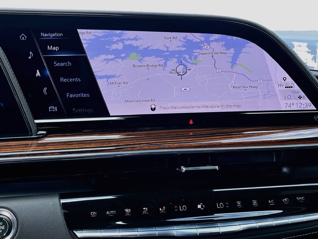 Used 2023 Cadillac Escalade ESV Luxury RWD image 24