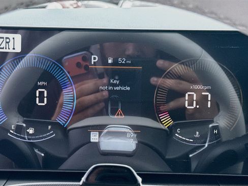 New 2027 Hyundai Santa Fe SEL FWD image 9