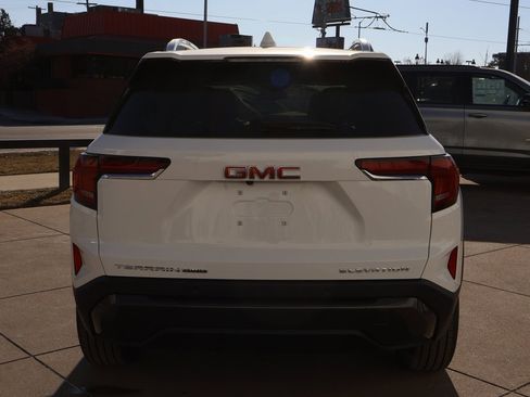 New 2026 GMC Terrain Elevation w/ Elevation Premium Package image 4