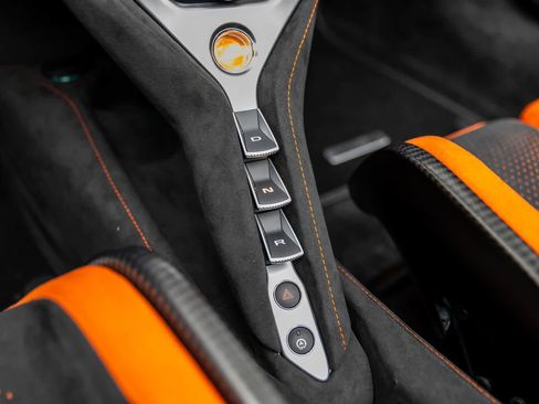 New 2026 McLaren 750S Spider RWD image 17