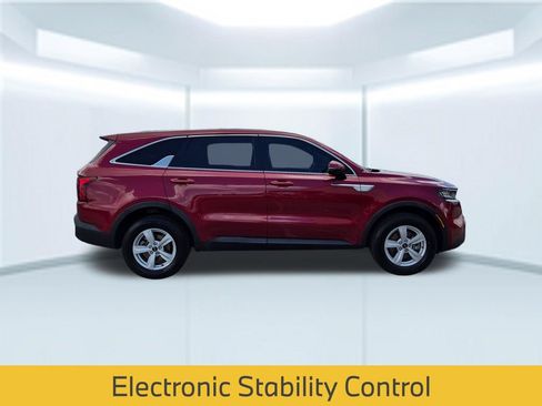 Used 2023 Kia Sorento LX AWD/4WD image 8