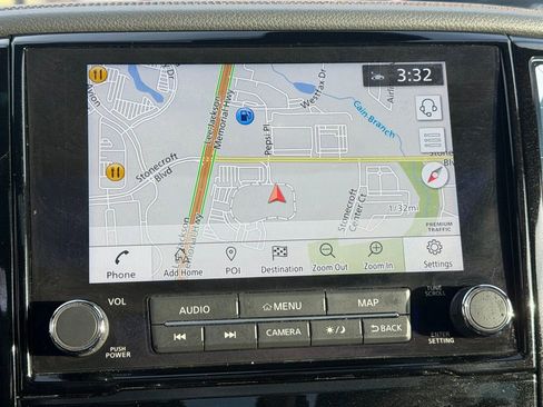 Used 2021 Nissan Titan Platinum Reserve w/ Moonroof Package image 26