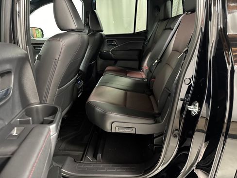 New 2026 Honda Ridgeline Black Edition image 5