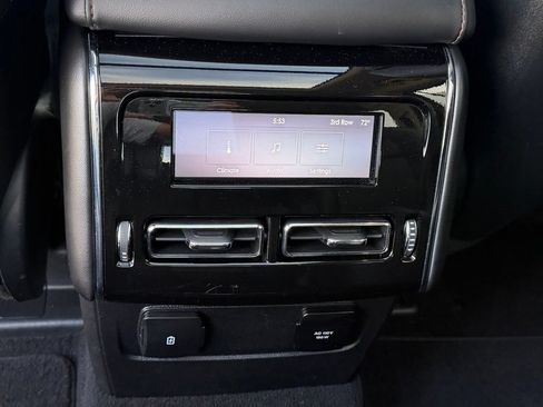 Used 2024 Lincoln Aviator Reserve AWD/4WD image 25