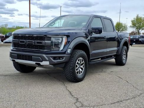 Certified 2023 Ford F150 Raptor AWD/4WD image 3