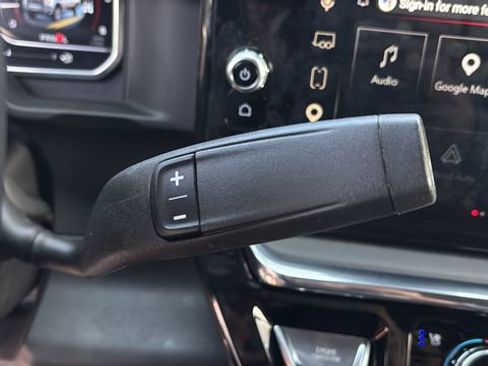 Used 2025 GMC Sierra 2500 Denali Ultimate AWD/4WD image 31