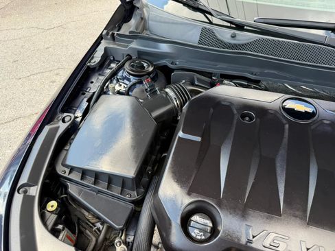 Used 2019 Chevrolet Impala Premier FWD image 38