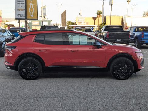 Used 2025 Chevrolet Equinox EV RS w/ LPO, All-Weather Mat Package image 4