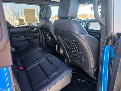 Used 2025 Ford Bronco Badlands AWD/4WD image 35