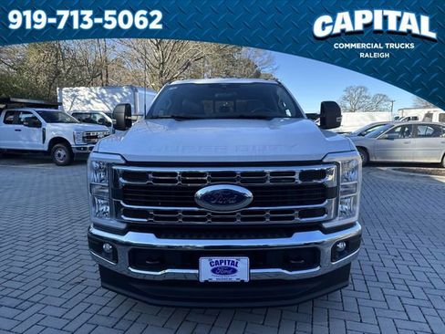 New 2026 Ford F350 XL w/ XL Chrome Package image 3