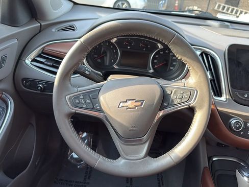 Used 2017 Chevrolet Malibu LT w/ Leather Package image 30