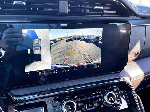 Used 2024 GMC Sierra 1500 AT4 w/ AT4 Premium Package image 23