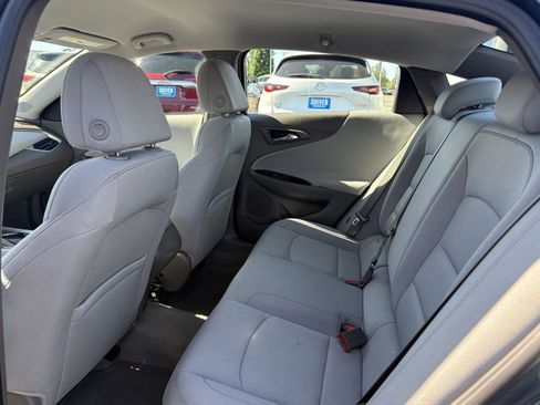 Used 2020 Chevrolet Malibu LS w/ Driver Confidence Package II FWD image 17