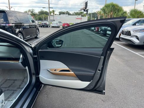 Used 2023 Lucid Air Touring AWD/4WD image 62