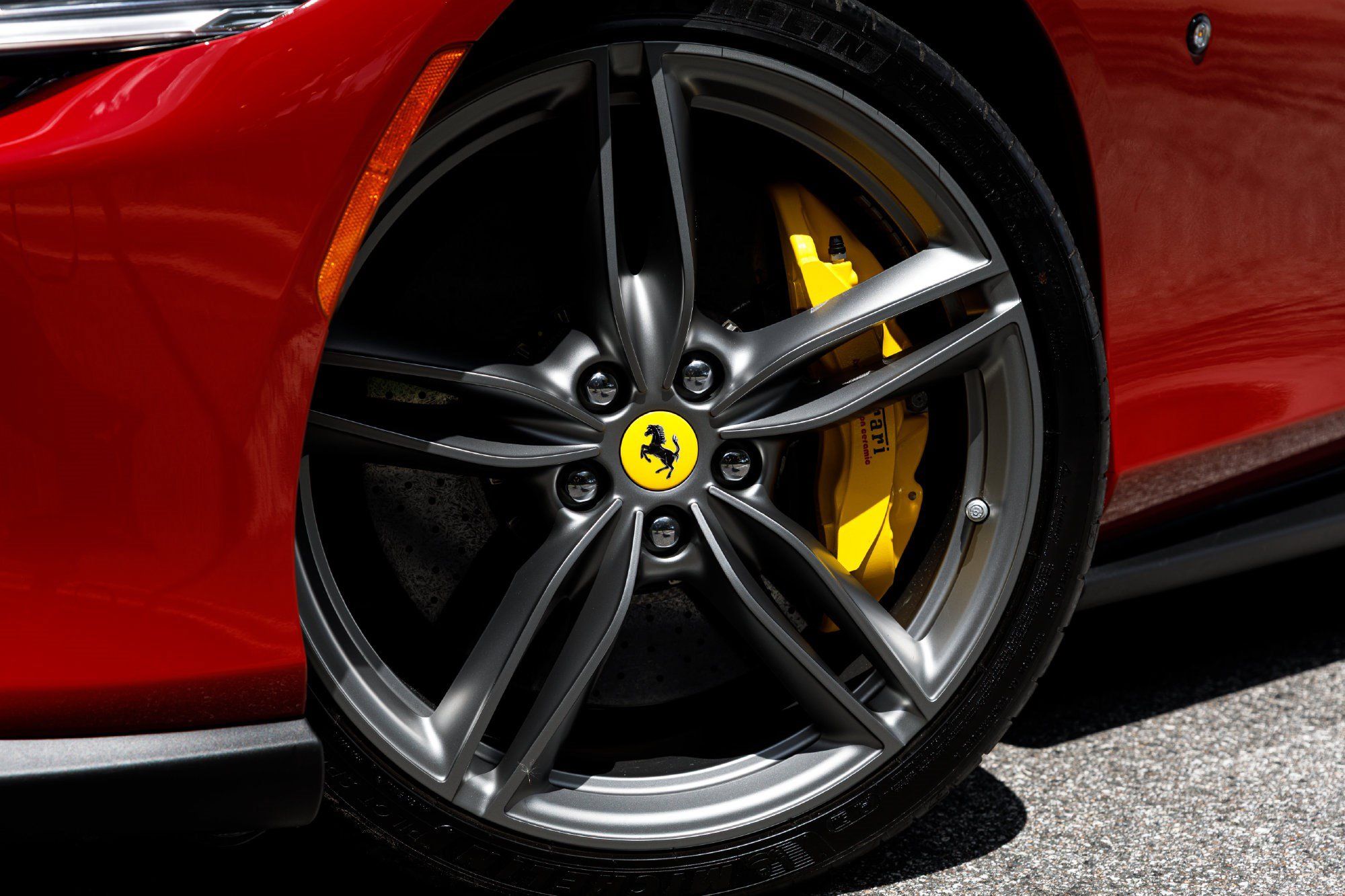 Used 2023 Ferrari Roma RWD image 21