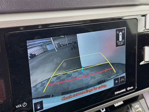 Used 2022 Toyota Tundra SR5 image 15