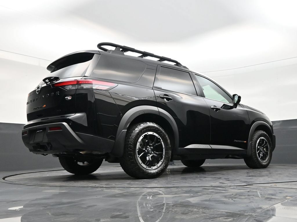Used 2025 Nissan Pathfinder Rock Creek AWD/4WD image 25