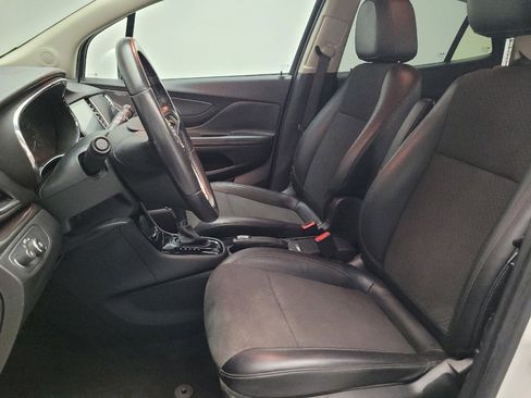 Used 2020 Buick Encore Preferred image 17