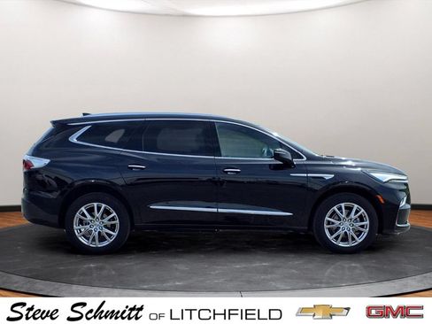 Certified 2023 Buick Enclave Essence w/ Experience Buick Package FWD image 18