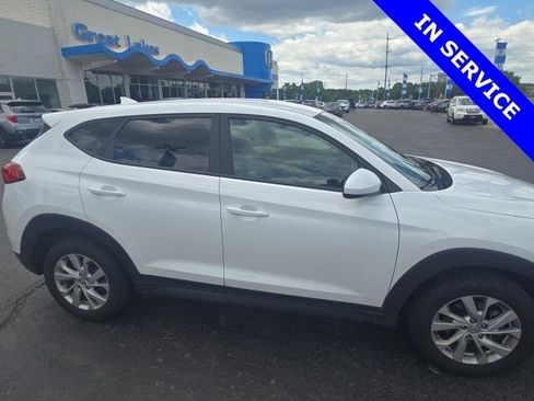 Used 2020 Hyundai Tucson SE w/ Cargo Package FWD image 1