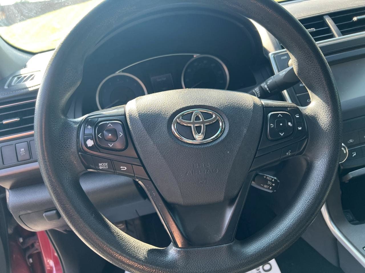 Used 2017 Toyota Camry LE FWD image 22