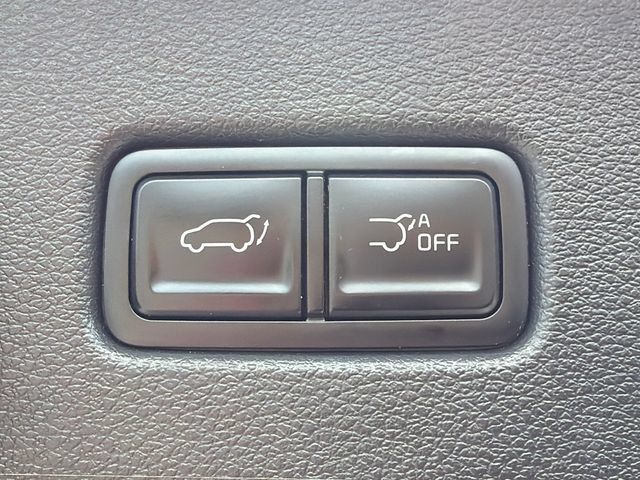 Used 2025 Kia Telluride EX w/ EX Captain's Chair Package FWD image 19