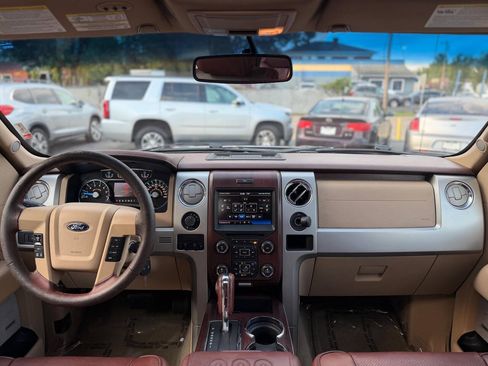 Used 2013 Ford F150 King Ranch w/ King Ranch Luxury Pkg AWD/4WD image 22