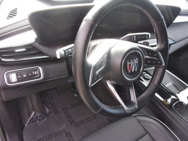Used 2026 Buick Enclave Preferred w/ Power Package FWD image 26