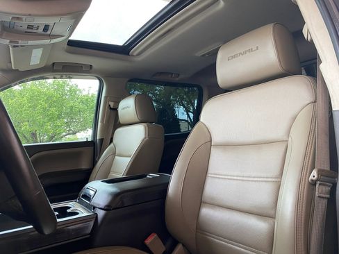 Used 2016 GMC Sierra 2500 Denali w/ Duramax Plus Package image 13