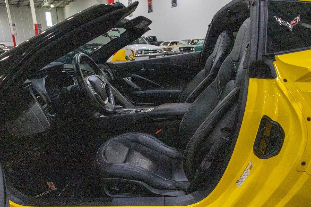 Used 2015 Chevrolet Corvette Stingray Coupe w/ 3LT Preferred Equipment Group RWD image 37