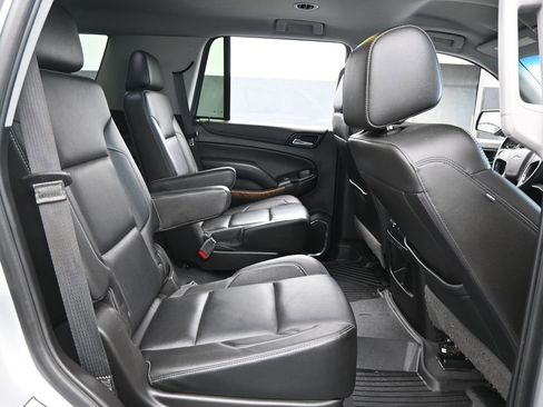 Used 2019 Chevrolet Tahoe Premier image 46