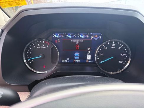 Used 2024 Ford Expedition Limited image 10